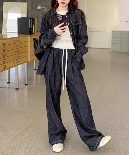FAVORITO(ファヴォリート)の「デニムシャツワイドパンツセットアップ(セットアップ・レディース・ダークブルー・L/M/S)」の11枚目の写真