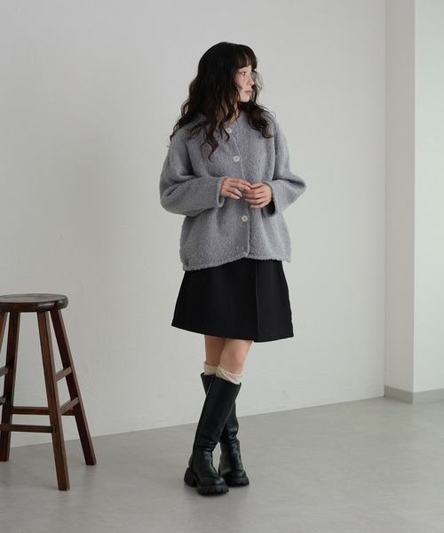 apres jour clair(アプレジュールクレア)の「【apres jour clair】ヒツジラメニットカーディガン(カーディガン/ボレロ・レディース・クリーム/ダークブラウン/ブルー系その他/ピンクベージュ・フリー/X-LARGE)」の15枚目の写真