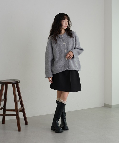 apres jour clair(アプレジュールクレア)の「【apres jour clair】ヒツジラメニットカーディガン(カーディガン/ボレロ・レディース・クリーム/ダークブラウン/ブルー系その他/ピンクベージュ・フリー/X-LARGE)」の16枚目の写真