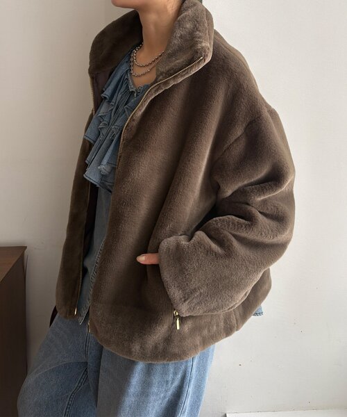 DouDou(ドゥドゥ)の「【OKOCHI企画】ファーブルゾン(その他アウター・レディース・ライトベージュ/チャコールグレー・FREE)」の12枚目の写真
