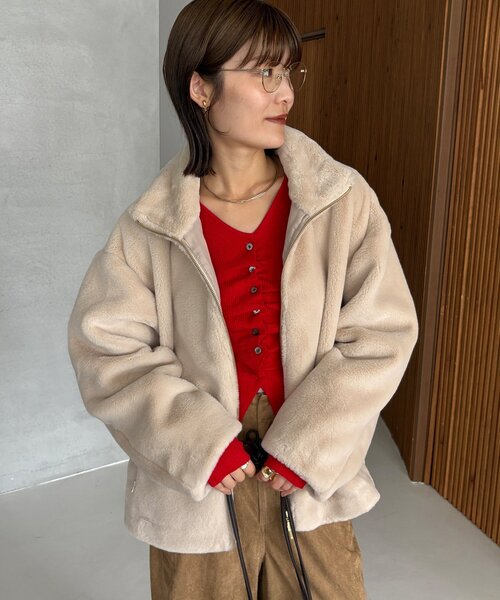 DouDou(ドゥドゥ)の「【OKOCHI企画】ファーブルゾン(その他アウター・レディース・ライトベージュ/チャコールグレー・FREE)」の22枚目の写真