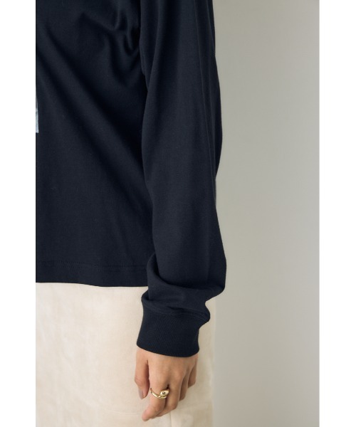 AZUL by moussy(アズールバイマウジー)の「フォトプリントロンT 秋服 冬服 春服 長袖 ロゴT プリントT(Tシャツ/カットソー・レディース・ブラック/オフホワイト・FREE)」の20枚目の写真
