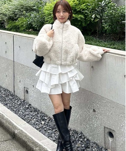 SNIDEL(スナイデル)の「ボアブルゾン(ブルゾン・レディース・キャメル/アイボリー・F)」の9枚目の写真