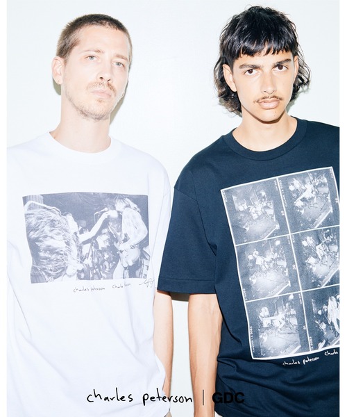 GDC（ジーディーシー）の「【Charles Peterson X NIRVANA / GDC】Raji's Finger Point Tee（Tシャツ/カットソー・メンズ・ブラック/ホワイト・SMALL/MEDIUM/LARGE/X-LARGE）」の3枚目の写真