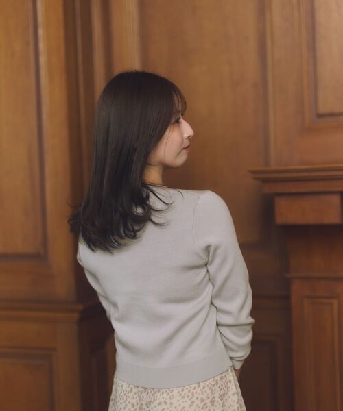 COHINA(コヒナ)の「スムースニットカーディガン 【低身長・小柄女性】(カーディガン/ボレロ・レディース・レッド/ブラック/ブラウン/グレー・ONE SIZE)」の10枚目の写真