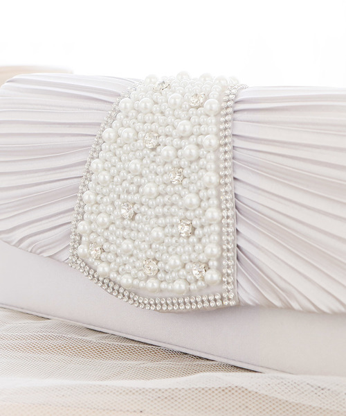 PourVous（プールヴー）の「パールビジュークラッチバッグ 同窓会 結婚式 オケージョン 二次会（クラッチバッグ・レディース・ブラック/ベージュ/シルバー・FREE）」の6枚目の写真