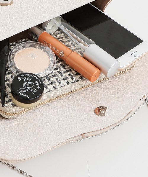 PourVous（プールヴー）の「パールビジュークラッチバッグ 同窓会 結婚式 オケージョン 二次会（クラッチバッグ・レディース・ブラック/ベージュ/シルバー・FREE）」の11枚目の写真