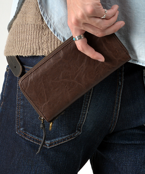 DEVICE（デバイス）の「DEVICE デバイス gland ラウンド ファスナー 長財布 ウォレット（財布・メンズ・ブラウン/キャメル/ブラック・FREE）」の4枚目の写真