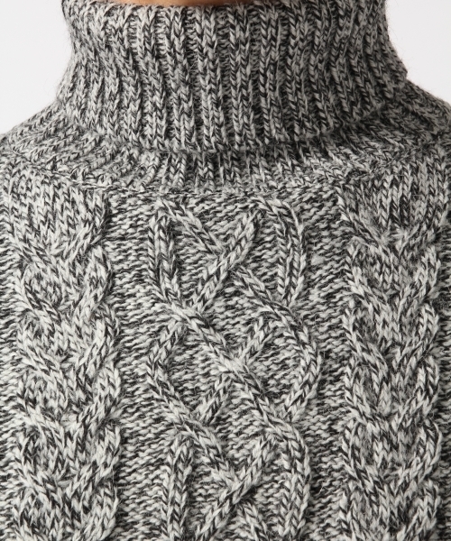 RAGEBLUE（レイジブルー）の「アルパカ混ケーブルニットタートル/729127（ニット/セーター・メンズ・ダークブラウン/ホワイト/ネイビー/グレー系その他/レッド・SMALL/MEDIUM/LARGE）」の8枚目の写真