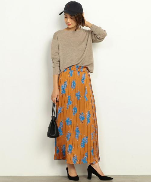 BEAUTY&YOUTH UNITED ARROWS(ビューティーアンドユースユナイテッドアローズ)の「BY∴ フラワーパッチプリーツロングスカート ◆(スカート・レディース・ネイビー/マスタード・FREE)」の4枚目の写真