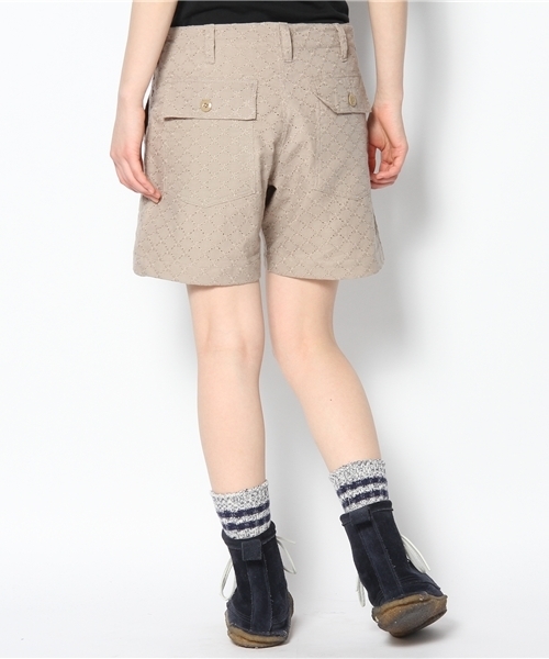 BEAMS BOY（ビームスボーイ）の「BEAMS BOY / カットワーク 4Pミリタリー ショートパンツ（その他パンツ・レディース・ホワイト/ベージュ/ネイビー・0/1）」の5枚目の写真