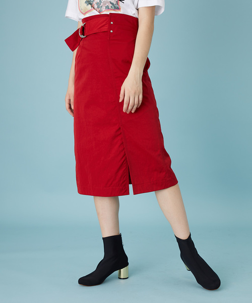 UNITED TOKYO(ユナイテッドトウキョウ)の「スリットタイトスカート(スカート・レディース・ベージュ/レッド/ネイビー・1)」の21枚目の写真