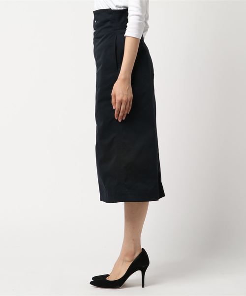 UNITED TOKYO(ユナイテッドトウキョウ)の「スリットタイトスカート(スカート・レディース・ベージュ/レッド/ネイビー・1)」の13枚目の写真