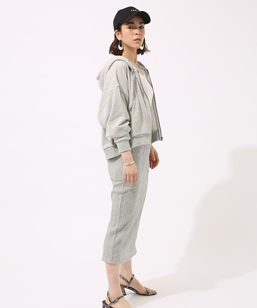 AZUL by moussy（アズールバイマウジー）の「テレコSK（スカート・レディース・ブラック/レッド/トップグレー・MEDIUM/SMALL）」の22枚目の写真