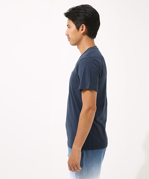 AZUL by moussy（アズールバイマウジー）の「カットオフVネック半袖T（Tシャツ/カットソー・メンズ・ブラック/ネイビー/オレンジ/ホワイト・SMALL/MEDIUM/X-LARGE/LARGE/X-SMALL）」の17枚目の写真