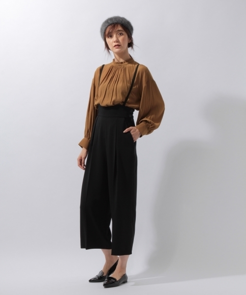 laboratory work（ラボラトリーワーク）の「スリムサス付きワイドパンツ（サロペット/オーバーオール・レディース・ブラック/ベージュ・MEDIUM）」の2枚目の写真