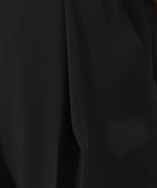 laboratory work（ラボラトリーワーク）の「スリムサス付きワイドパンツ（サロペット/オーバーオール・レディース・ブラック/ベージュ・MEDIUM）」の13枚目の写真