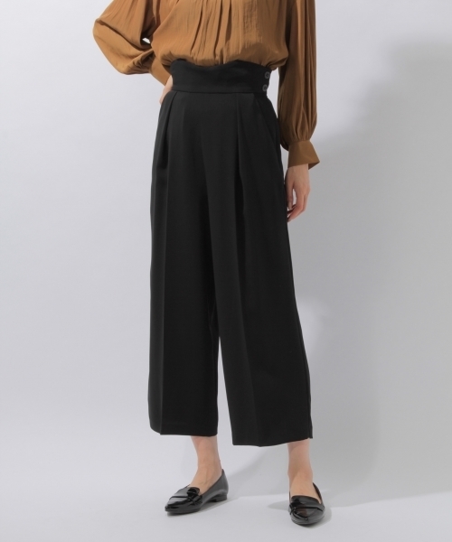 laboratory work（ラボラトリーワーク）の「スリムサス付きワイドパンツ（サロペット/オーバーオール・レディース・ブラック/ベージュ・MEDIUM）」の14枚目の写真