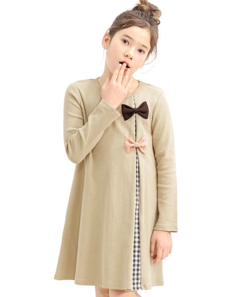 Bee des Bee（ビーデスビー）の「ダブルリボンワンピース（ワンピース・キッズ・ワイン/ブラック/ピンク/テラコッタ/ベージュ/ブラウン/ラベンダー/ネイビー/グレイッシュベージュ/パープル/グレー/アイボリー/ピンク系/パープル系その他/ベージュ系/サックスブルー/ライトベージュ/カーキオリーブ/ミント/ブラウン系2/ブラック系/ピンク系1/ブラック系2/ブラウン系・150cm/120cm/130cm/140cm/100cm/110cm）」の13枚目の写真