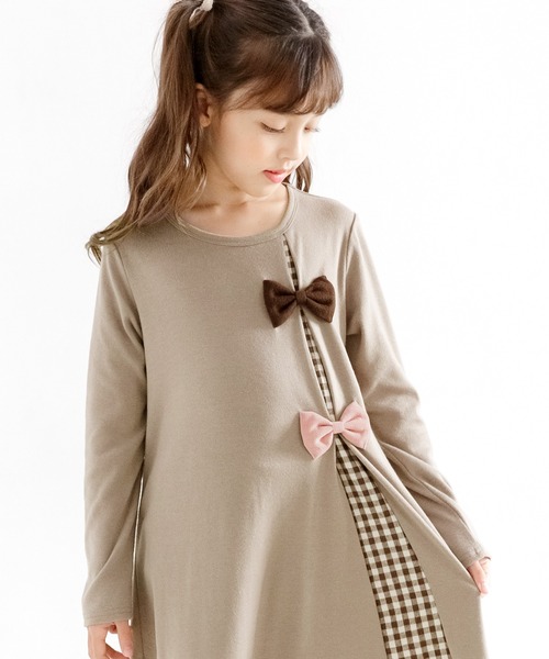 Bee des Bee（ビーデスビー）の「ダブルリボンワンピース（ワンピース・キッズ・ワイン/ブラック/ピンク/テラコッタ/ベージュ/ブラウン/ラベンダー/ネイビー/グレイッシュベージュ/パープル/グレー/アイボリー/ピンク系/パープル系その他/ベージュ系/サックスブルー/ライトベージュ/カーキオリーブ/ミント/ブラウン系2/ブラック系/ピンク系1/ブラック系2/ブラウン系・150cm/120cm/130cm/140cm/100cm/110cm）」の12枚目の写真