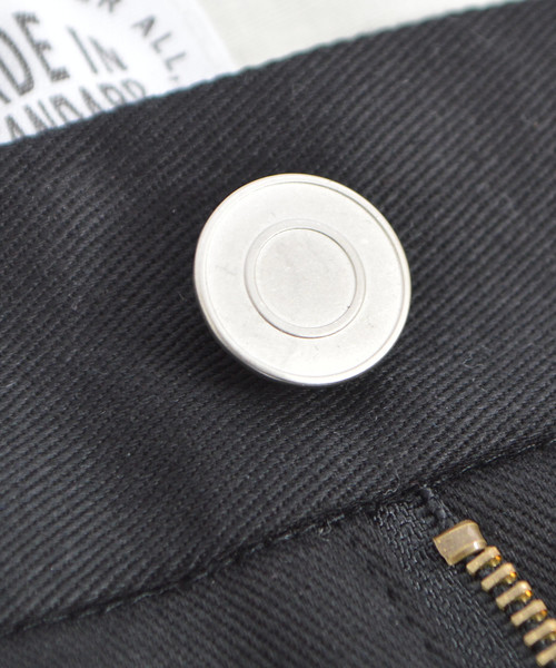 made in standard （メイドインスタンダード）の「MADE IN STANDARD 裾カットオフ アンクルワイドパンツ（チノパンツ・メンズ・ブラック/ダークブラウン/ベージュ・S/M/L/XL）」の10枚目の写真