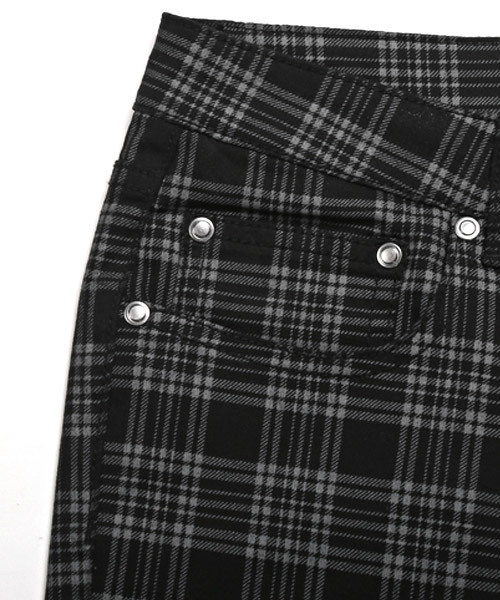 LUXSTYLE(ラグスタイル)の「総柄ツイルストレッチクロップドパンツ(その他パンツ・メンズ・チェック/ストライプ/チャコール・S/M/L/XL)」の10枚目の写真