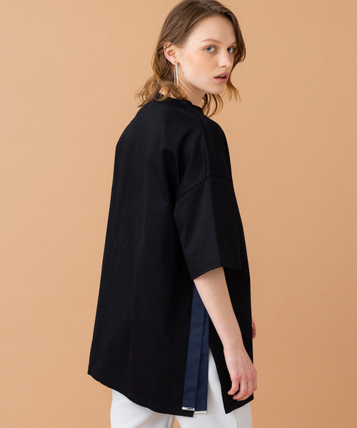 UNITED TOKYO（ユナイテッドトウキョウ）の「アレンジビッグTシャツ（Tシャツ/カットソー・レディース・ブラック/ベージュ/オフホワイト・1）」の8枚目の写真