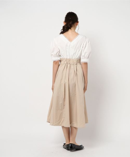 KOBE LETTUCE（コウベレタス）の「バルーン袖ドッキングロング丈フレアワンピース（ワンピース・レディース・ホワイト×ブラック/ブラック×ブラック/ベージュ系その他・FREE）」の12枚目の写真