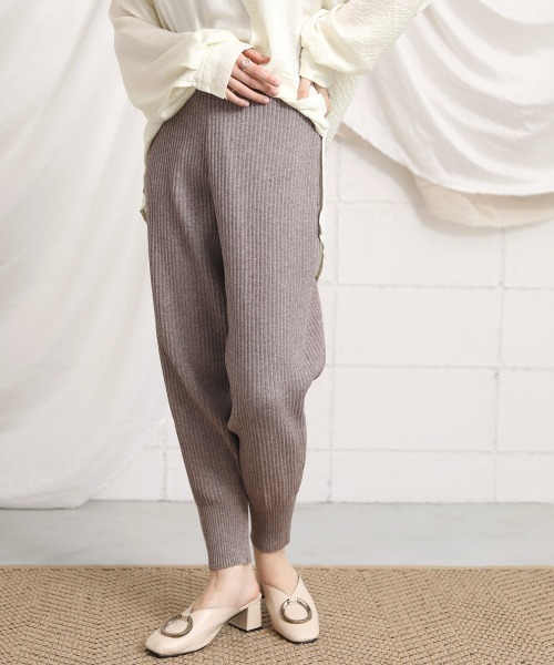 Bab(バブ)の「リブニットジョガーパンツ(その他パンツ・レディース・ブラック/オフホワイト/モカ/ベージュ/ダークブラウン/ライトグレー・FREE)」の5枚目の写真