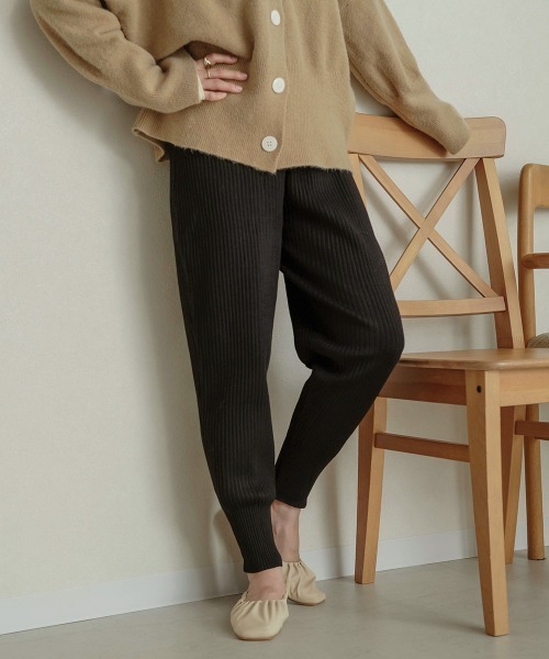 Bab(バブ)の「リブニットジョガーパンツ(その他パンツ・レディース・ブラック/オフホワイト/モカ/ベージュ/ダークブラウン/ライトグレー・FREE)」の17枚目の写真