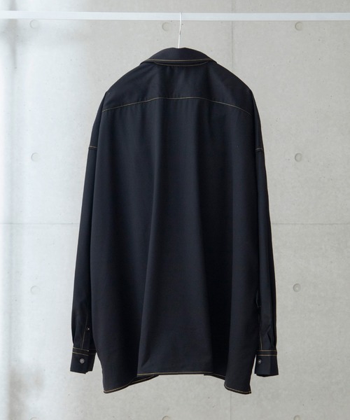 anown（アノン）の「シャイニーステッチオーバーサイズシャツ【ファッションインフルエンサー tai×anown 限定コラボ】（シャツ/ブラウス・メンズ・ホワイト/ブラック・M/L）」の9枚目の写真