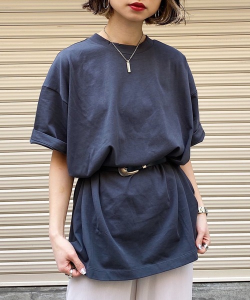 PAGEBOY（ページボーイ）の「ハイネックBIGTシャツ（Tシャツ/カットソー・レディース・チャコールグレー/オフホワイト/ライム/ゼブラ/グレイッシュベージュ・FREE）」の3枚目の写真