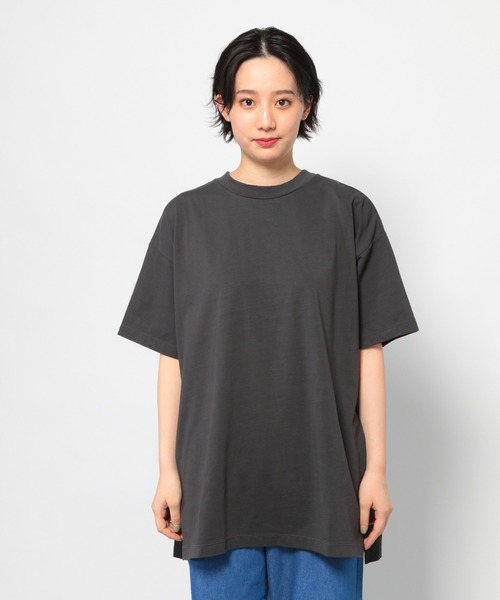 PAGEBOY（ページボーイ）の「ハイネックBIGTシャツ（Tシャツ/カットソー・レディース・チャコールグレー/オフホワイト/ライム/ゼブラ/グレイッシュベージュ・FREE）」の17枚目の写真