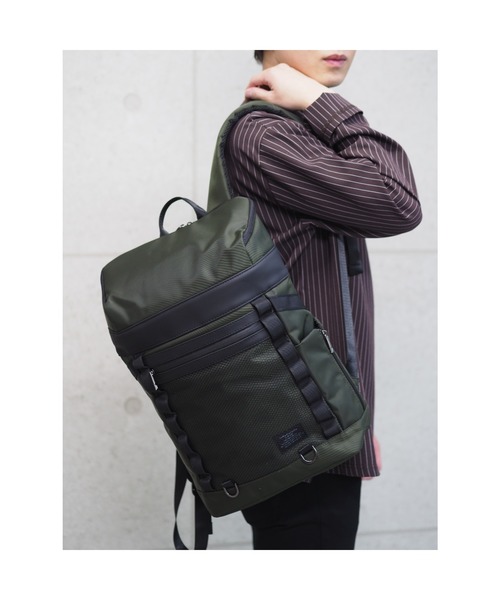 GUSCIO UOMO（グッシオ ウォーモ）の「【グッシオ ウォーモ】【通勤通学】　BOX型バッグパック（バックパック/リュック・メンズ・ブラック/カーキ/ネイビー・FREE）」の4枚目の写真