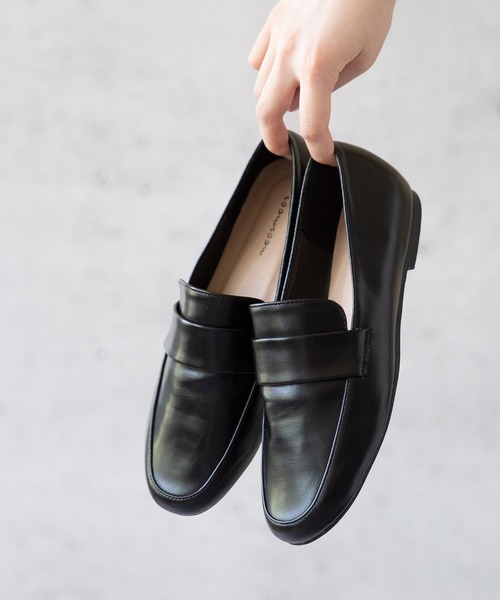 menue(メヌエ)の「甲深ローファー(ローファー・レディース・ブラック/アイボリー・LL/S/3L/M/XS/L)」の11枚目の写真