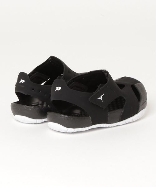 JORDAN BRAND（ジョーダンブランド）の「ベビー JORDAN FLARE (TD) 12-16 ジョーダン フレア TD CI7850-001 001BLACK/WHITE（スニーカー・キッズ・ブラック×ホワイト・14/16/12/15 /13）」の2枚目の写真