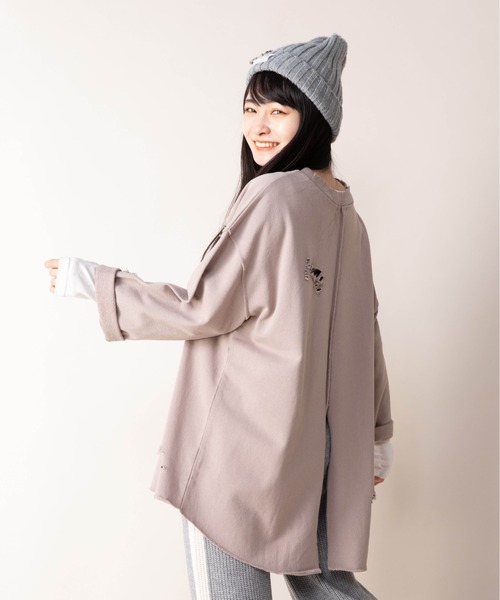 Mysa&Liina（ミーサリーナ）の「ダメージスウェットトップス（スウェット・レディース・チャコールグレー/ラベンダー/グレー系その他/キャメル・M）」の22枚目の写真