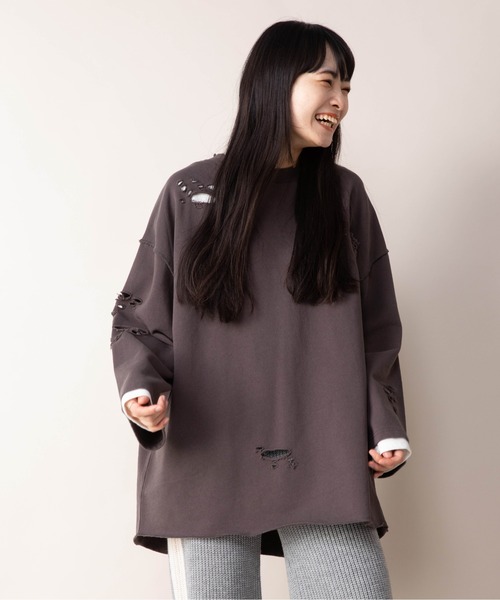 Mysa&Liina（ミーサリーナ）の「ダメージスウェットトップス（スウェット・レディース・チャコールグレー/ラベンダー/グレー系その他/キャメル・M）」の12枚目の写真