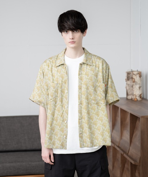 UNIVERSAL OVERALL(ユニバーサルオーバーオール)の「【UNIVERSAL OVERALL】 OPEN COLLAR SHIRT(シャツ/ブラウス・メンズ・ラベンダー/オレンジ/ベージュ/ホワイト系その他/ホワイト系その他2/ミント・LARGE/SMALL/MEDIUM)」の5枚目の写真