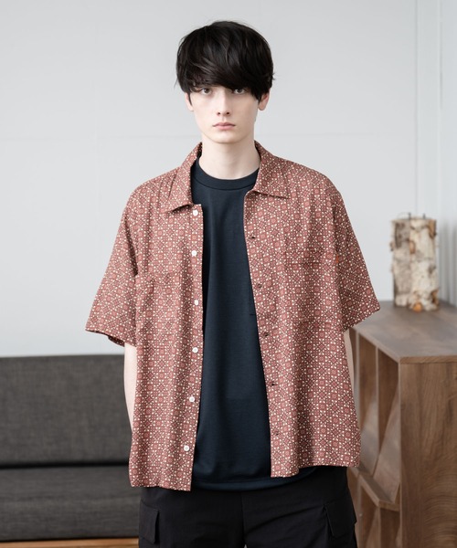 UNIVERSAL OVERALL(ユニバーサルオーバーオール)の「【UNIVERSAL OVERALL】 OPEN COLLAR SHIRT(シャツ/ブラウス・メンズ・ラベンダー/オレンジ/ベージュ/ホワイト系その他/ホワイト系その他2/ミント・LARGE/SMALL/MEDIUM)」の3枚目の写真