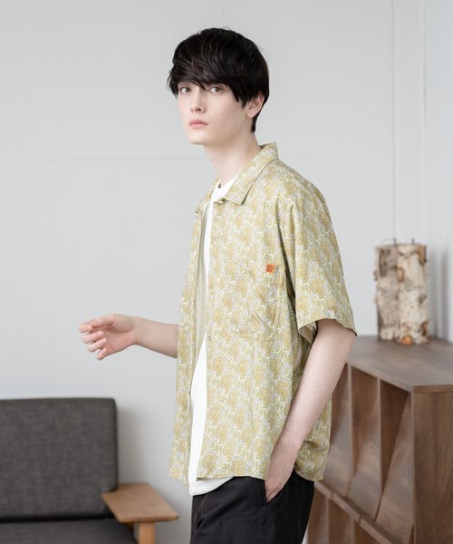 UNIVERSAL OVERALL(ユニバーサルオーバーオール)の「【UNIVERSAL OVERALL】 OPEN COLLAR SHIRT(シャツ/ブラウス・メンズ・ラベンダー/オレンジ/ベージュ/ホワイト系その他/ホワイト系その他2/ミント・LARGE/SMALL/MEDIUM)」の12枚目の写真