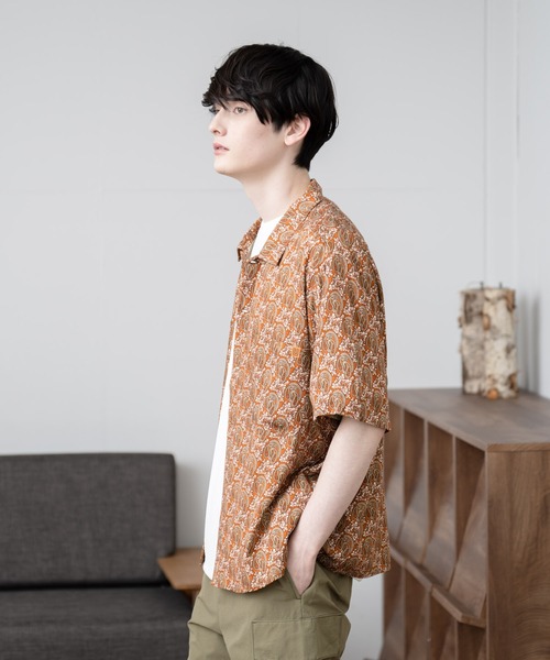 UNIVERSAL OVERALL(ユニバーサルオーバーオール)の「【UNIVERSAL OVERALL】 OPEN COLLAR SHIRT(シャツ/ブラウス・メンズ・ラベンダー/オレンジ/ベージュ/ホワイト系その他/ホワイト系その他2/ミント・LARGE/SMALL/MEDIUM)」の8枚目の写真