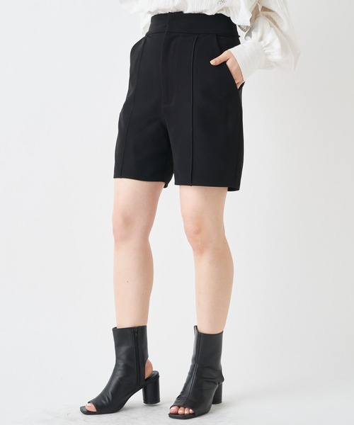 Chico（チコ）の「バックレースアップショートパンツ（その他パンツ・レディース・ブラック/ミント/ライトベージュ・FREE）」の4枚目の写真