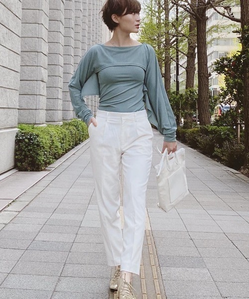 yukichi.(ユキチ)の「Cape design ensemble tops / yukichi.(Tシャツ/カットソー・レディース・グリーン/ブラック/ライトグレー・FREE)」の21枚目の写真