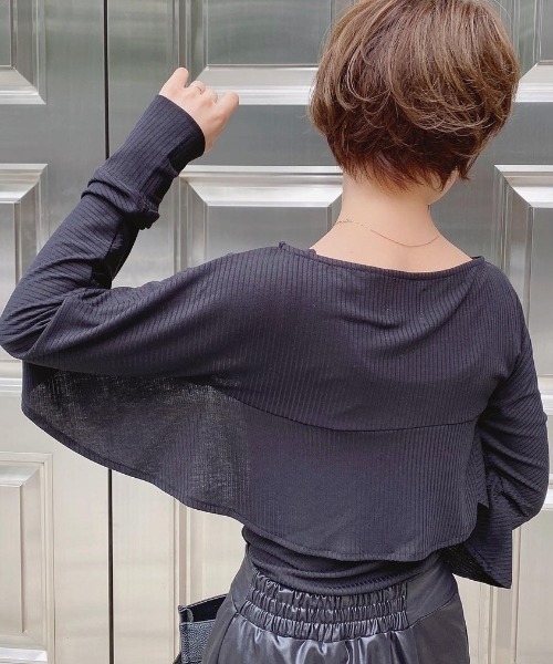 yukichi.(ユキチ)の「Cape design ensemble tops / yukichi.(Tシャツ/カットソー・レディース・グリーン/ブラック/ライトグレー・FREE)」の12枚目の写真