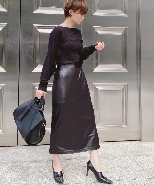 yukichi.(ユキチ)の「Cape design ensemble tops / yukichi.(Tシャツ/カットソー・レディース・グリーン/ブラック/ライトグレー・FREE)」の14枚目の写真