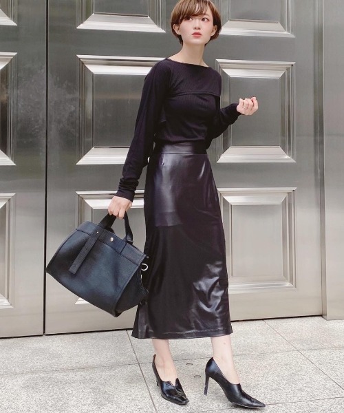 yukichi.(ユキチ)の「Cape design ensemble tops / yukichi.(Tシャツ/カットソー・レディース・グリーン/ブラック/ライトグレー・FREE)」の15枚目の写真