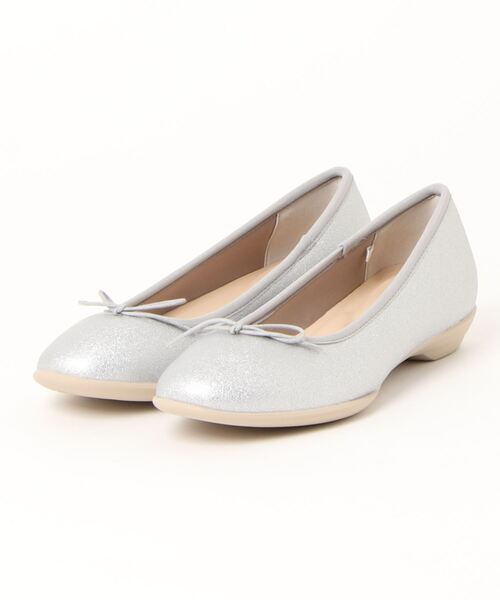 ALL DAY Walk（オールデイウォーク）の「ALL DAY Walk  防水バレエパンプス  ALD 256（パンプス・レディース・ブラック/レッド/シルバー/ピンクベージュ/シルバー系その他・22.5cm/23.5cm/24.5cm/23.0cm/25.0cm/24.0cm）」の5枚目の写真