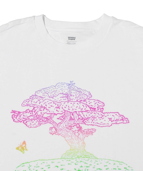 Levi's(リーバイス)の「GRAPHIC SS ROADTRIP TEE TREE WHITE GRAPH(Tシャツ/カットソー・レディース・マルチ・XS/M/S/L)」の3枚目の写真