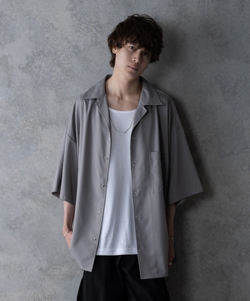 KUUUPY（クーピー）の「Button Stud Open Collar Shirt - ギボシオープンカラーシャツ（シャツ/ブラウス・メンズ・ブラック/グレー・SMALL/MEDIUM/LARGE）」の18枚目の写真